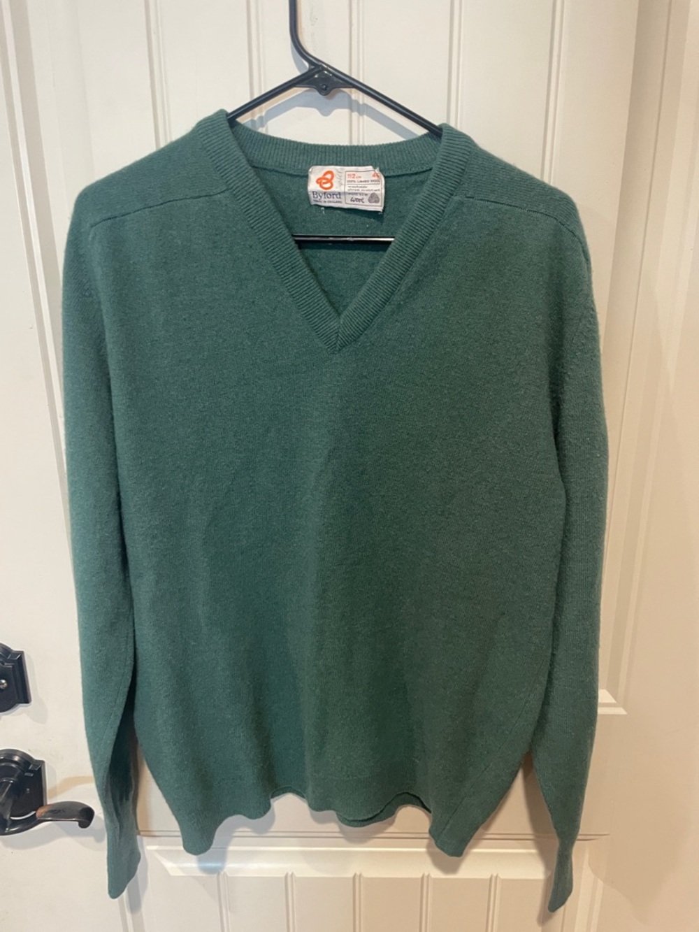 Byford wool  Green V-Neck Men’s Sweater